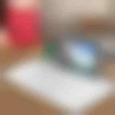 Multifunkcionális íróasztal-szervező + INGYENES fekete filctoll | DESKNOTE